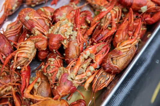 Learn when to enjoy the best season for lobster in Key Largo, with tips on timing, quality, fishing rules, and buying fresh spiny lobster online.