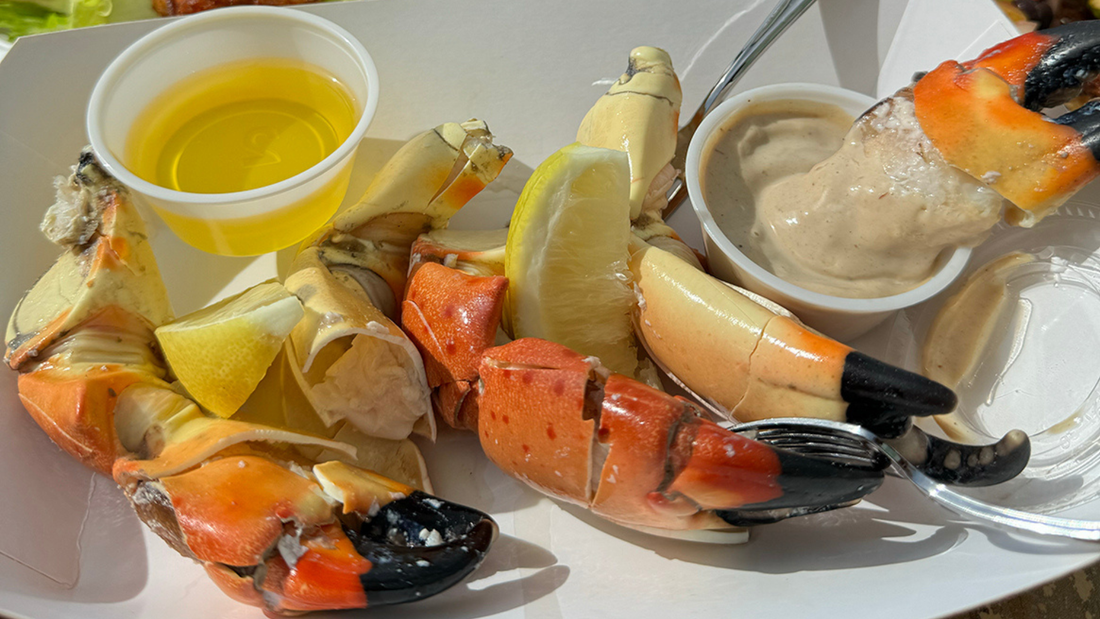 Best Side Dishes to Serve With Jumbo Stone Crab Claws